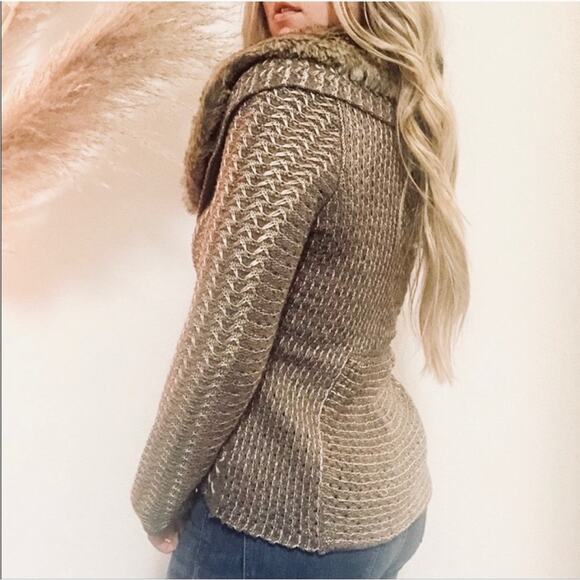 ANTHROPOLOGIE CHARLIE ROBIN Brown Tan Rushcliffe Fur Collar Cardigan Sweater S - Picture 4 of 11